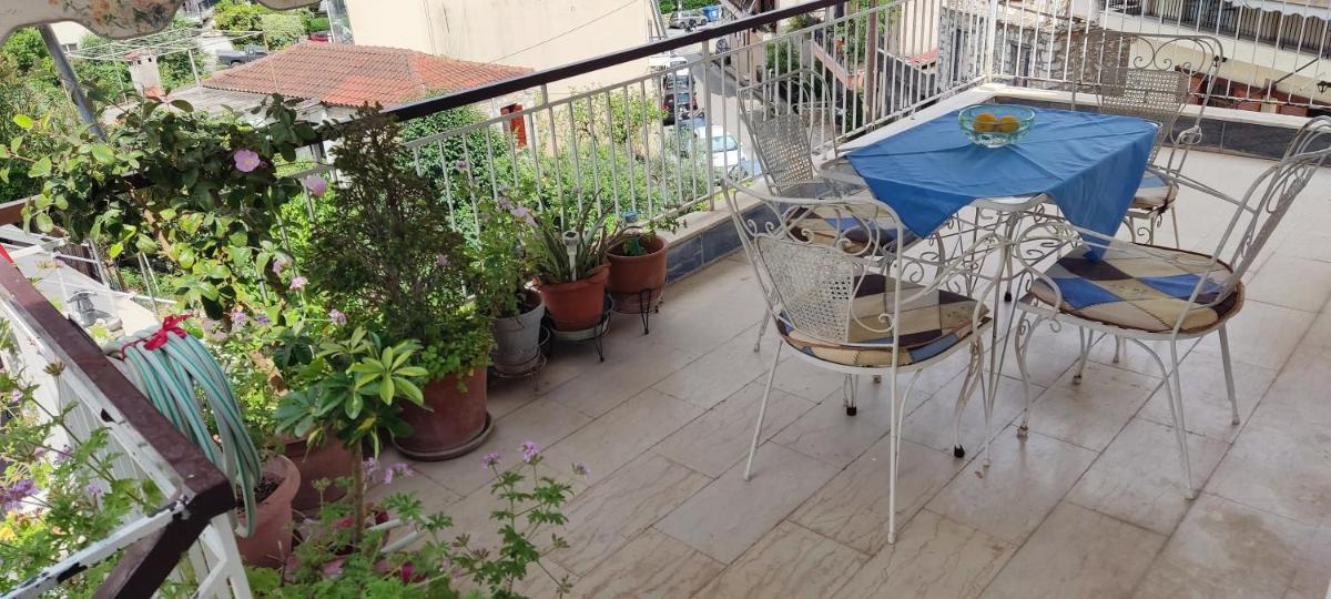 Σπίτι στην πόλη Άρτα κοντά στην λίμνη - Housity