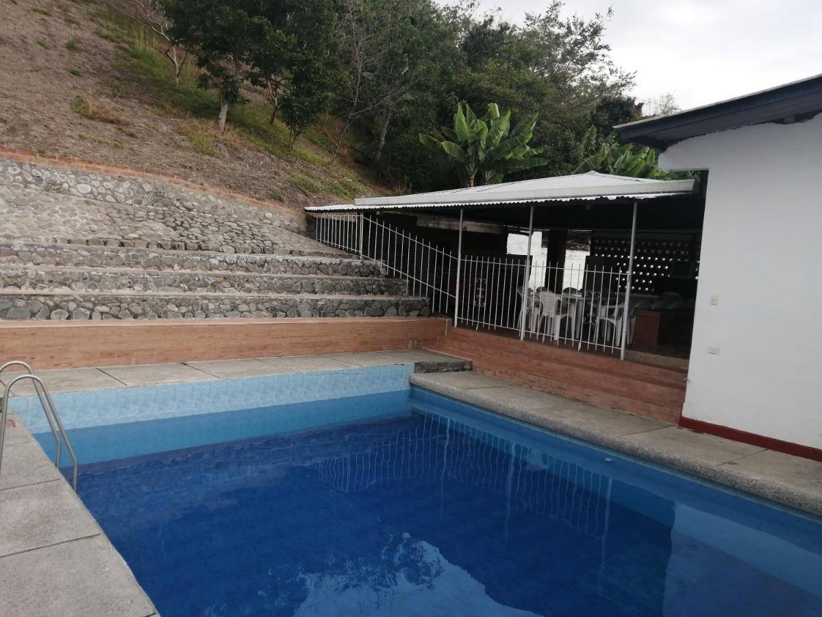 Finca Villa Arcángeles - Housity