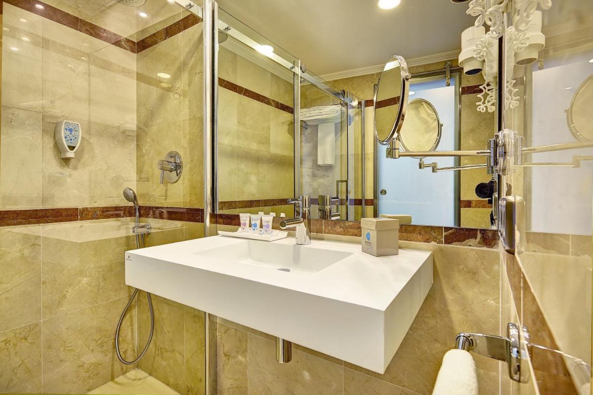 Un baño de Grupotel Acapulco Playa - Adults Only