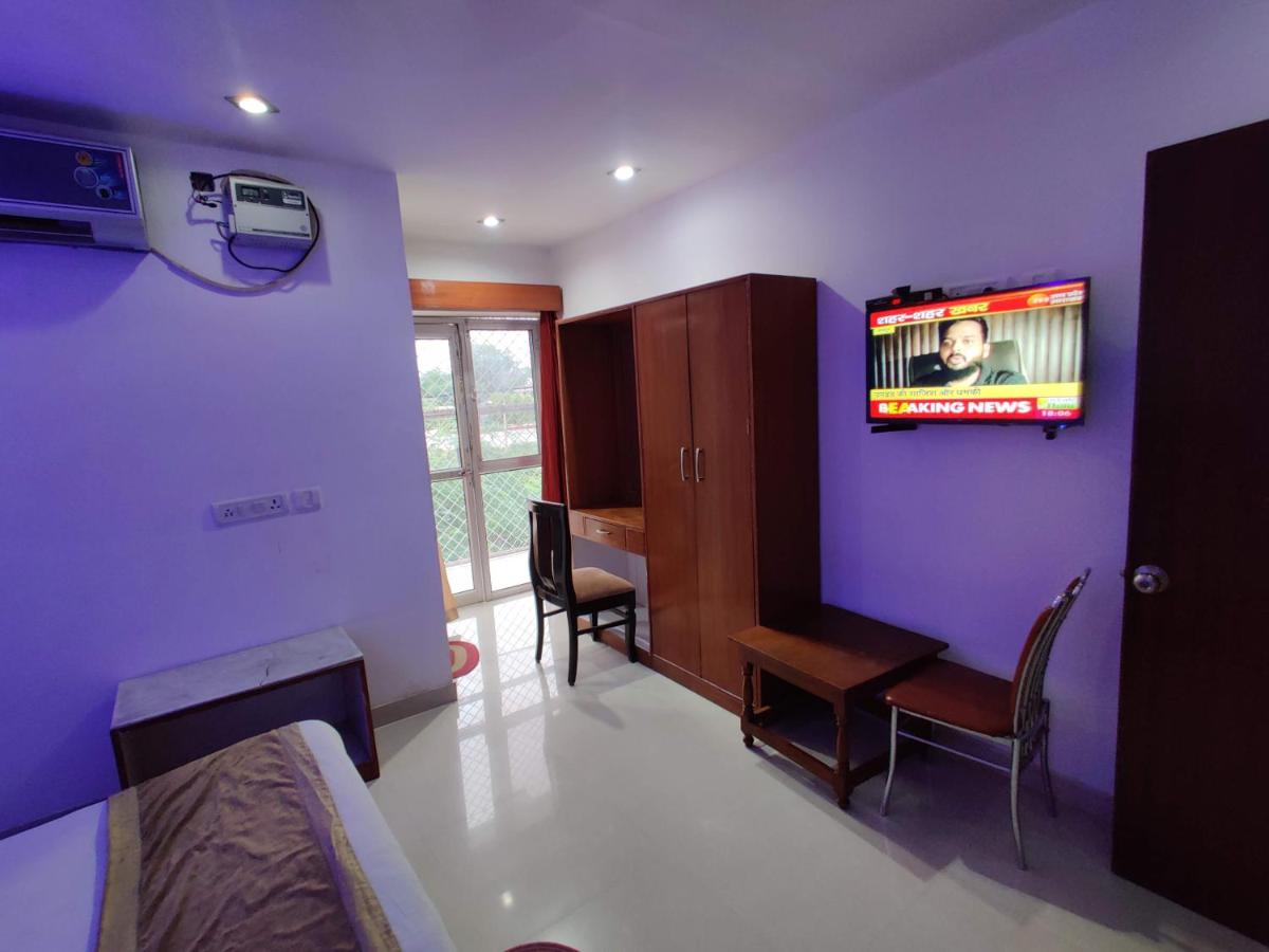 Euro Star Inn - Housity