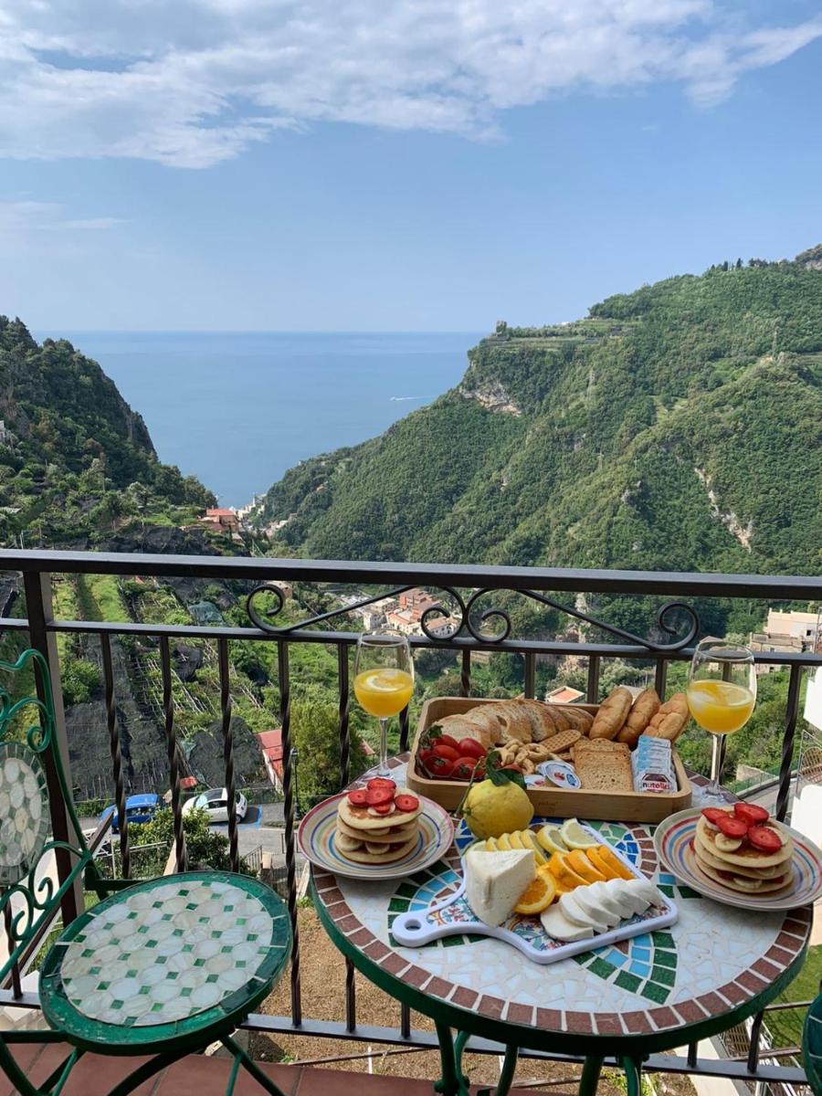 Suitetrails - Dai nonni Seaview with roof terrace over the sea