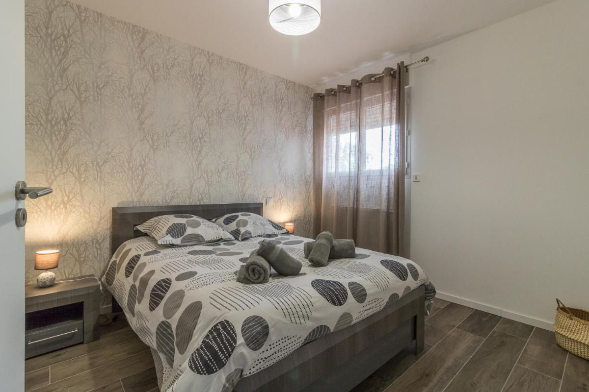 Les Villas de Castel - Villa Les frênes - Housity