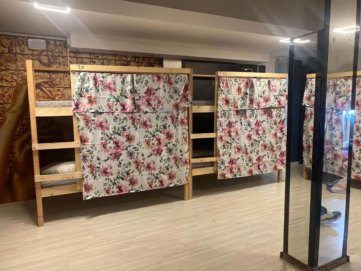 Unique City Hostel 100 meters from Beach - Housity