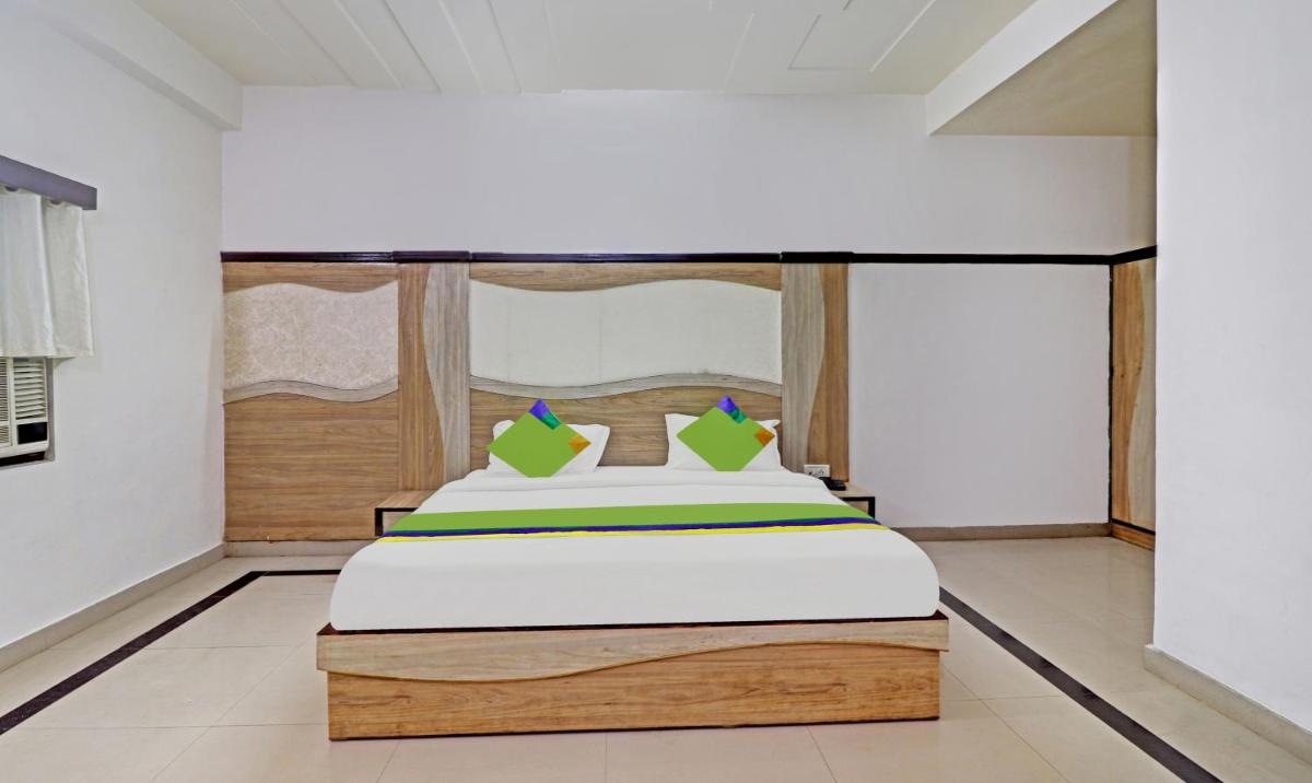 Hotel Four Season - Housity