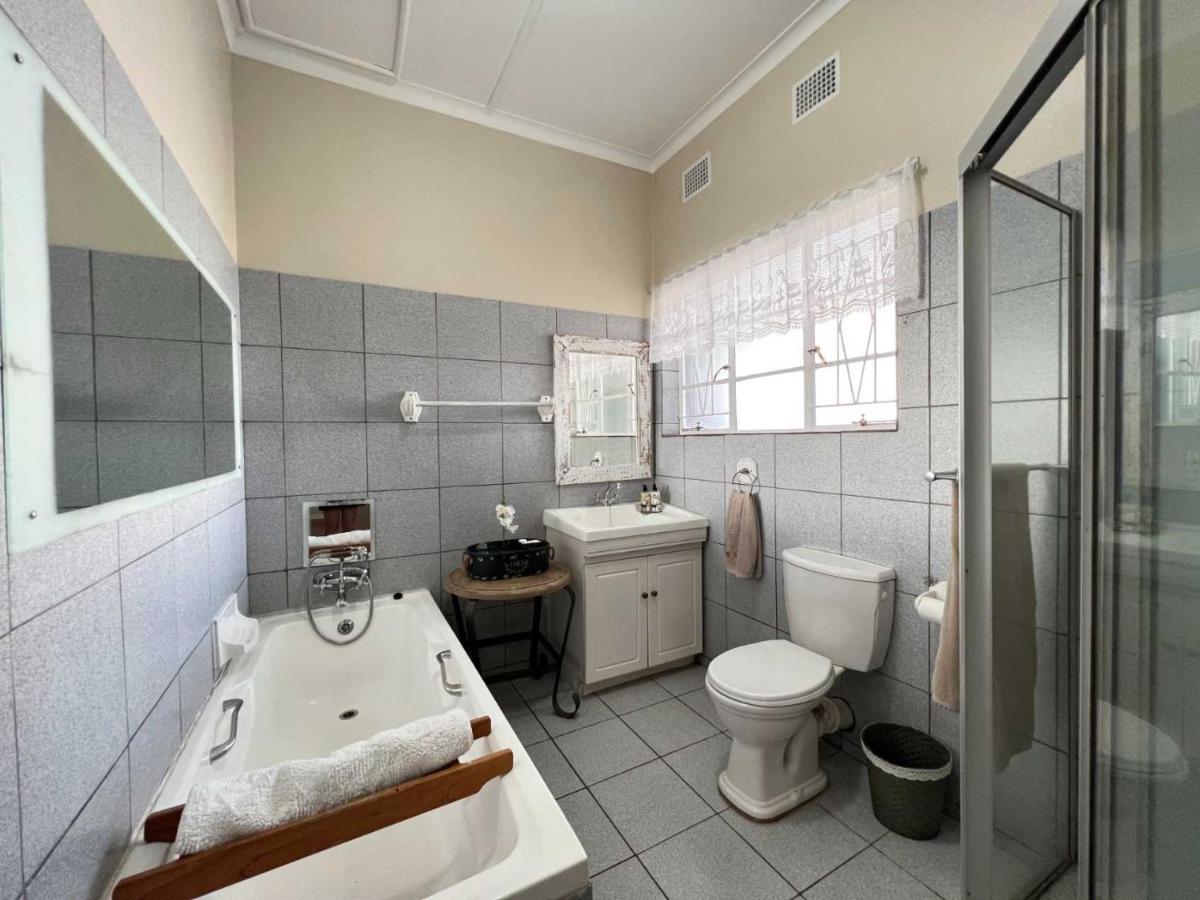 Palm House Accomodation - Housity