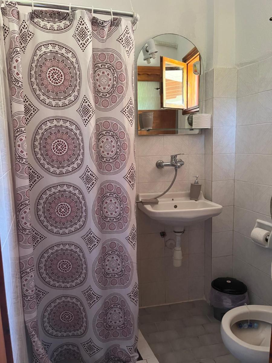 Eleni Antonouli Rooms - Housity