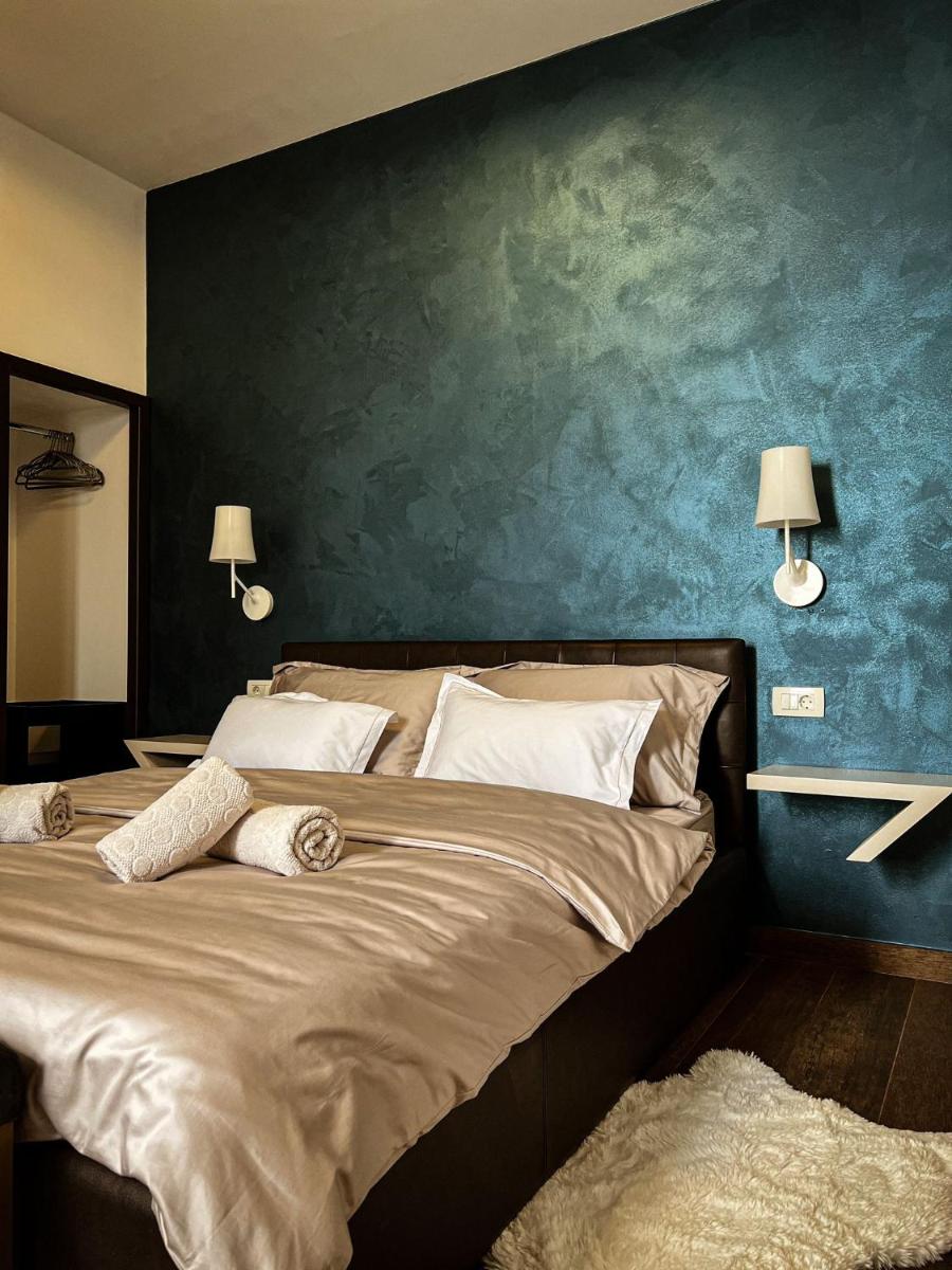 Suitetrails - Borna and Franko Rooms Split city centre