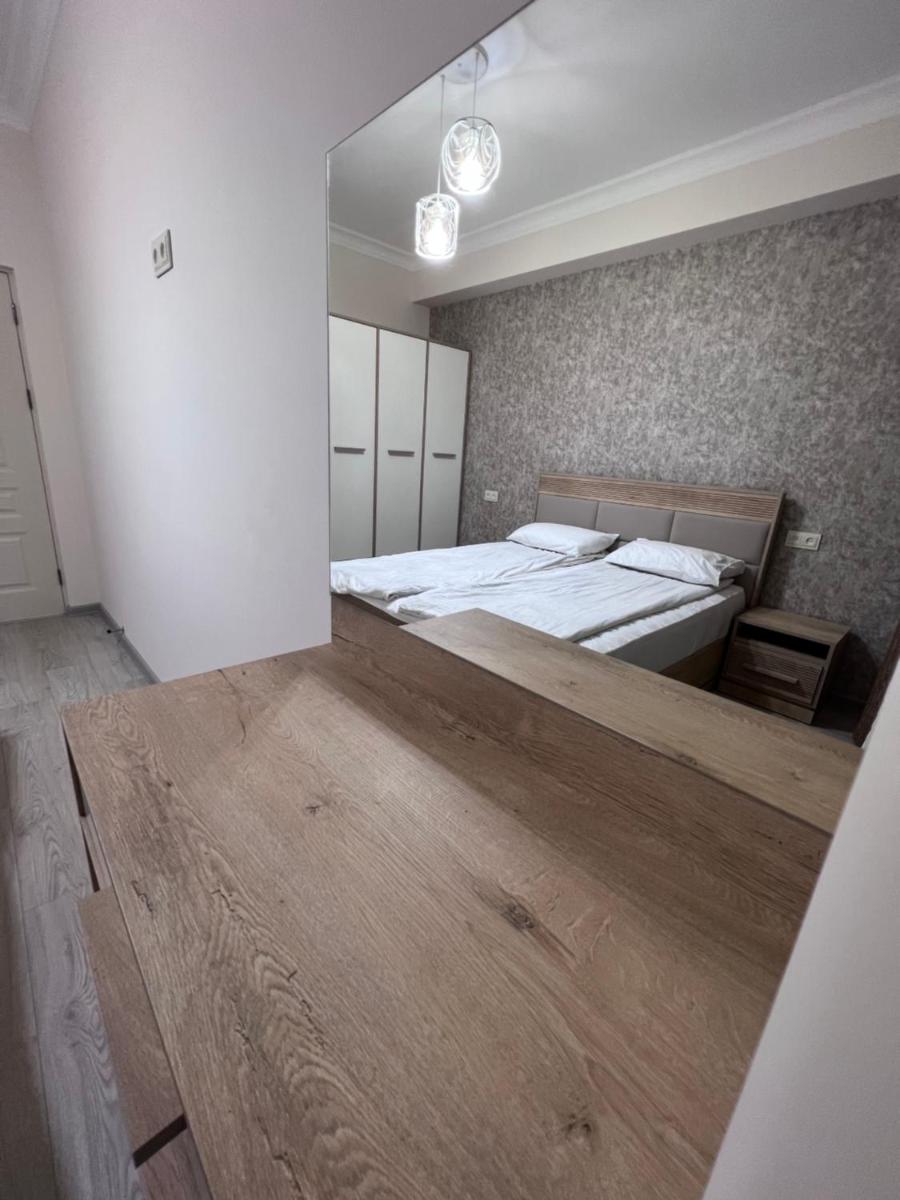 Sebastia 3/3 - Housity