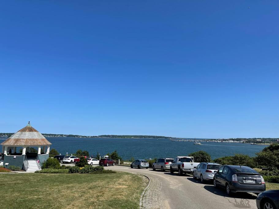Island View House BnB Self Check-In - Housity