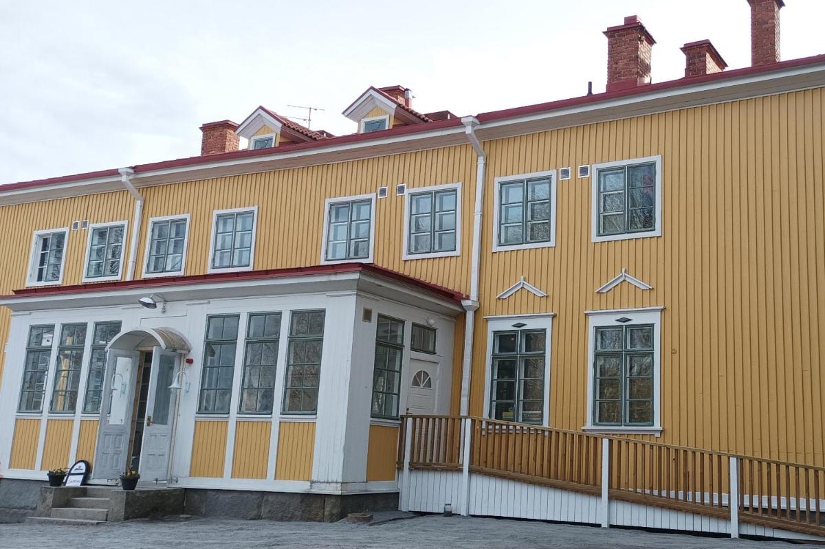 Salonsaaren Pappila - Housity