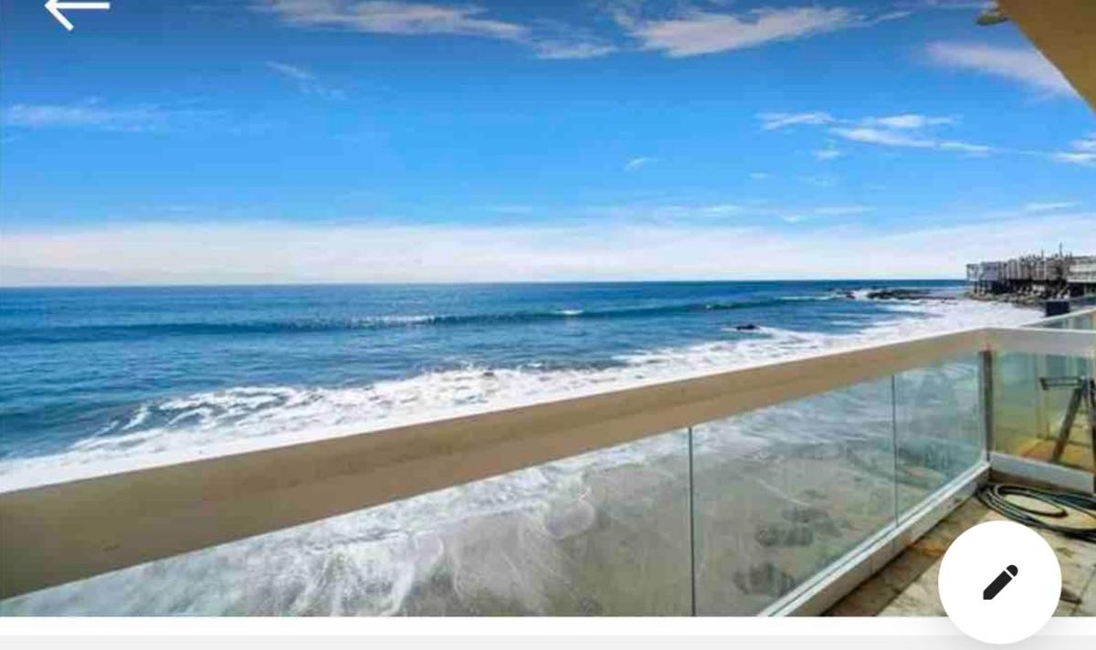 Malibu Beach House with Private Beach Access - Housity
