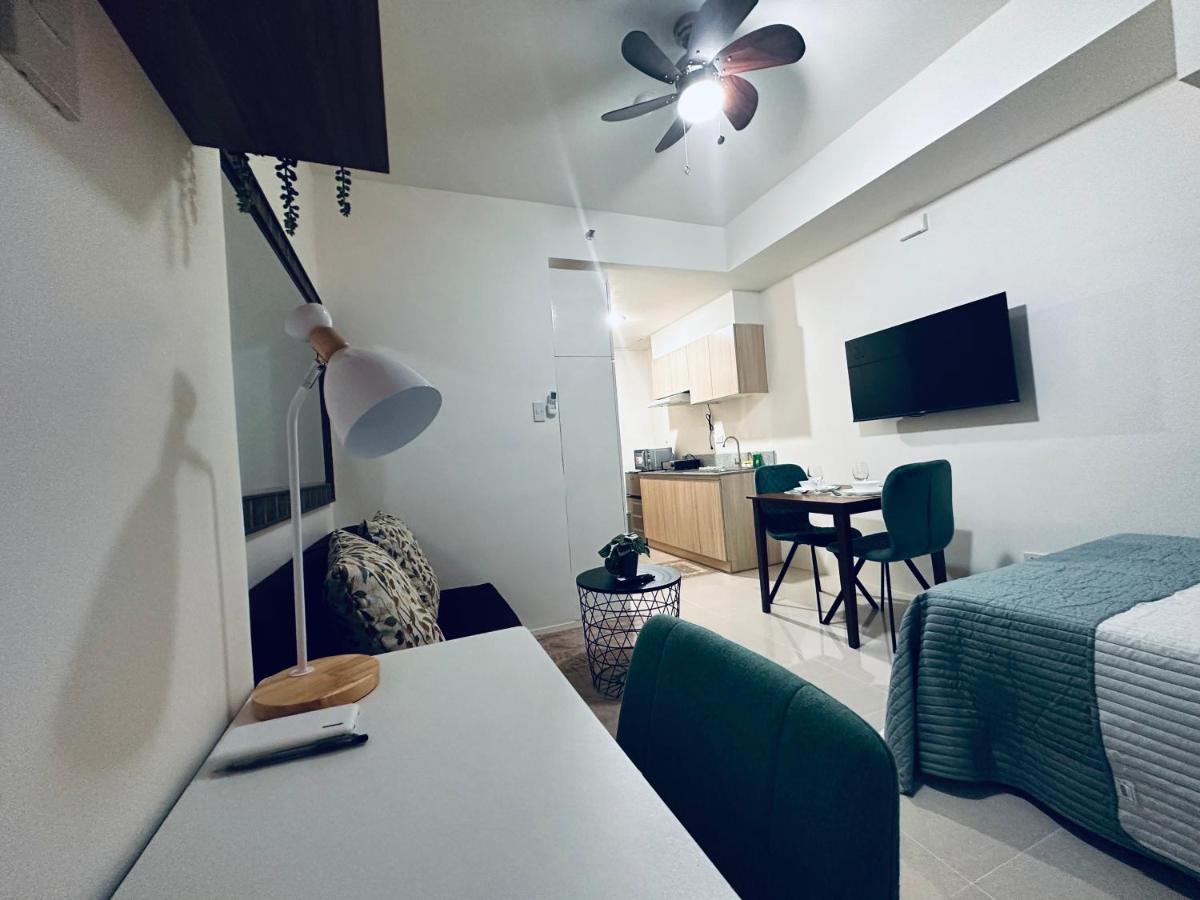 Lengs Place 2 - Studio Unit with Balcony at Inspiria Condo - Housity