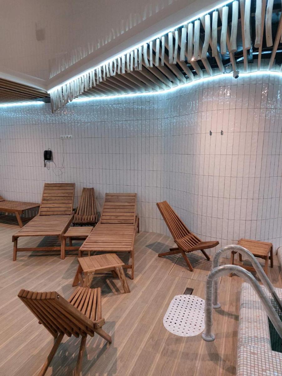 Leon Hotel - Housity