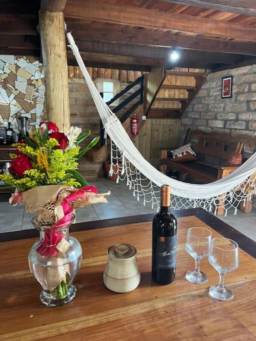 Casa dos Ingleses nos Canyons - Housity