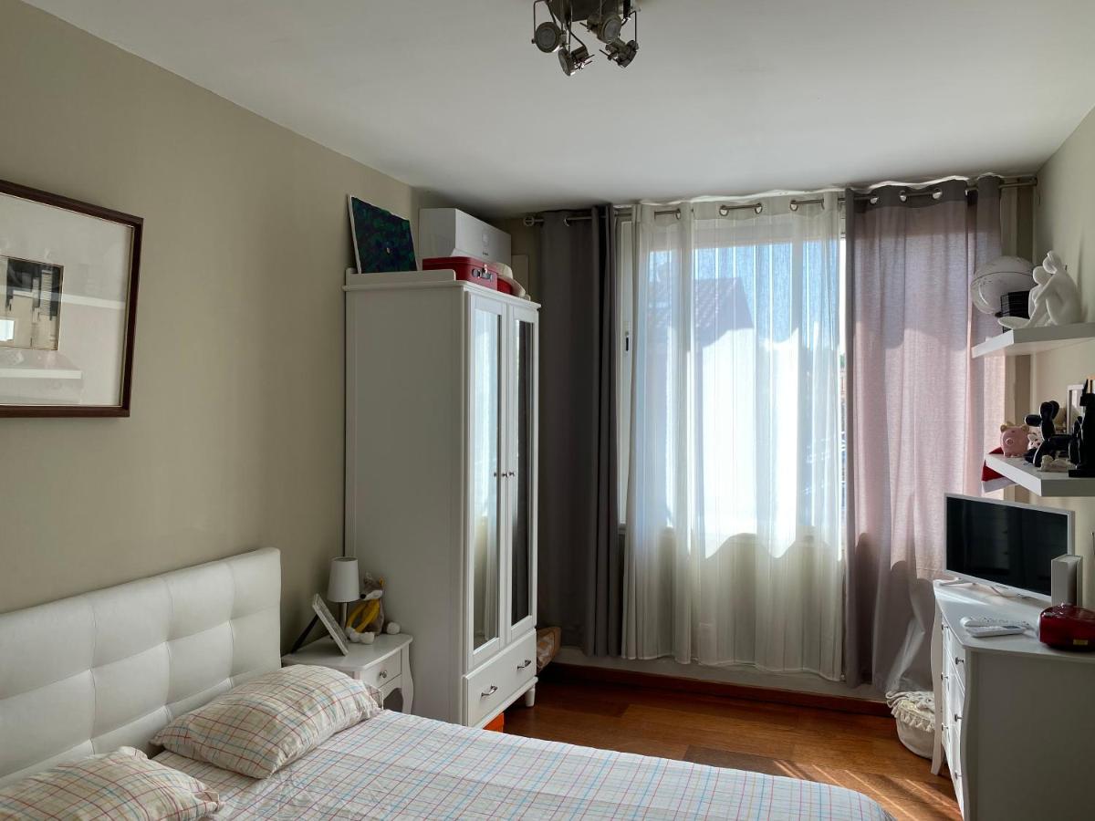 Le Patio Père Pigne Guestroom - Hizvo