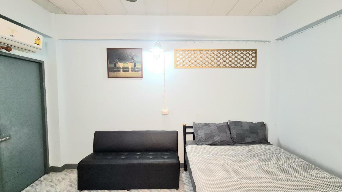 Panmanee Apartment - Housity