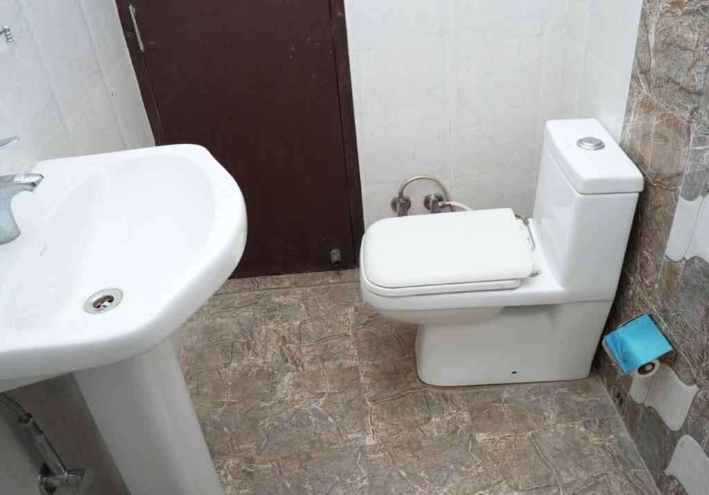 The Hill Paradise - Housity