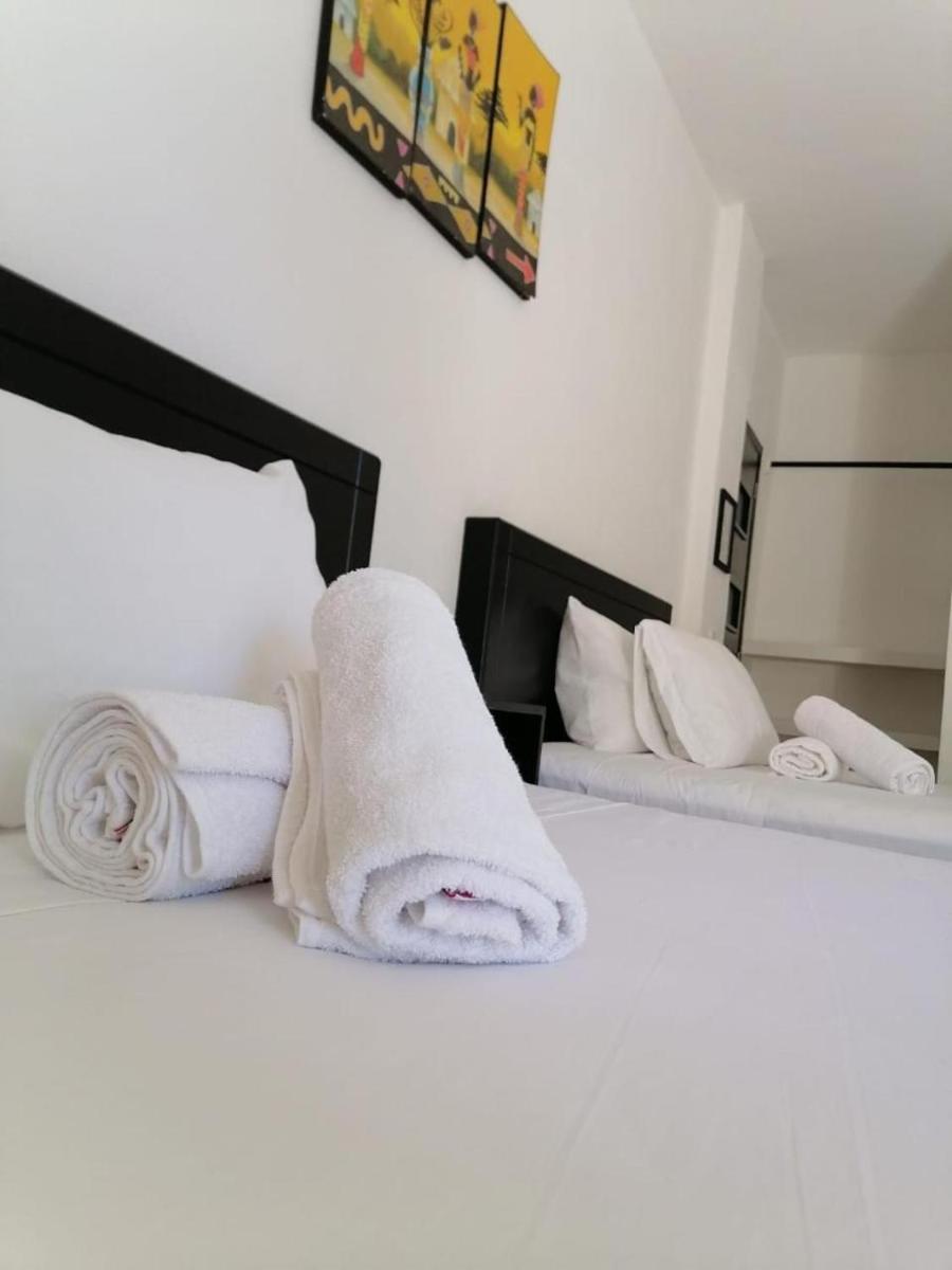 Room in Guest room - Standard Queen Room two beds n01 - Housity