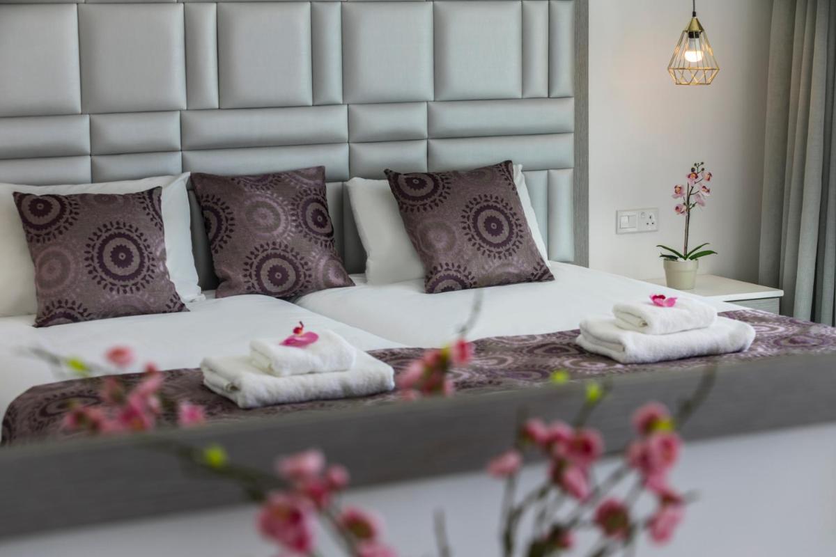 Tsokkos Protaras Beach Hotel - Housity
