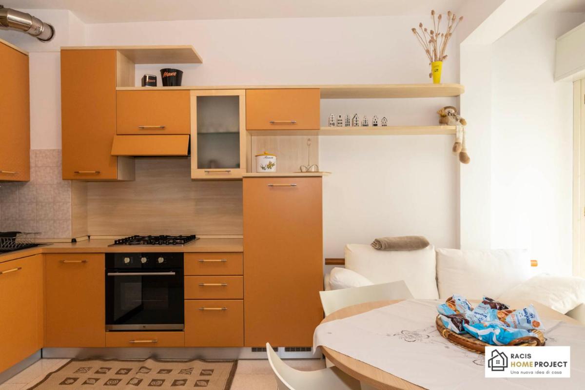Casa Liviya - Appartamento con vista lago - Housity