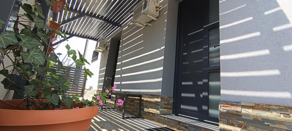 Apartments Jack - Housity