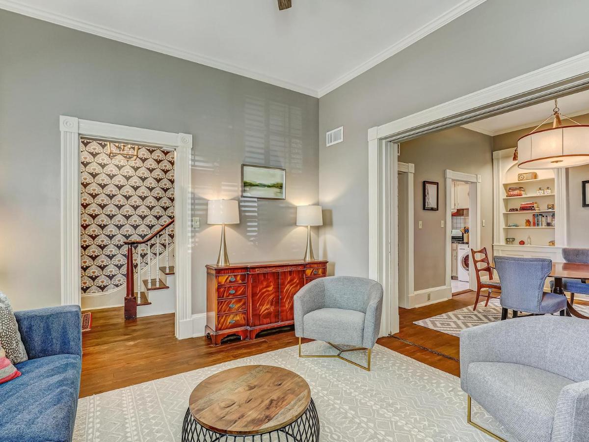 Hawkins House - Housity