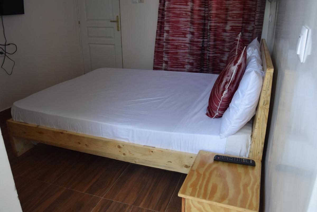 Hotel Berges du Sine - Housity