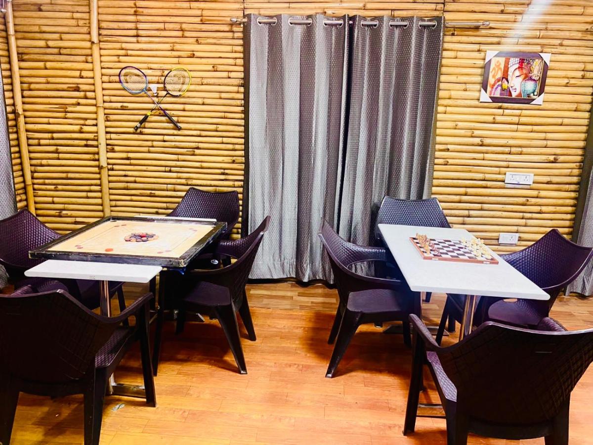 Bamboo Junction Resort - Kanatal, Valley & Mountain View - Housity