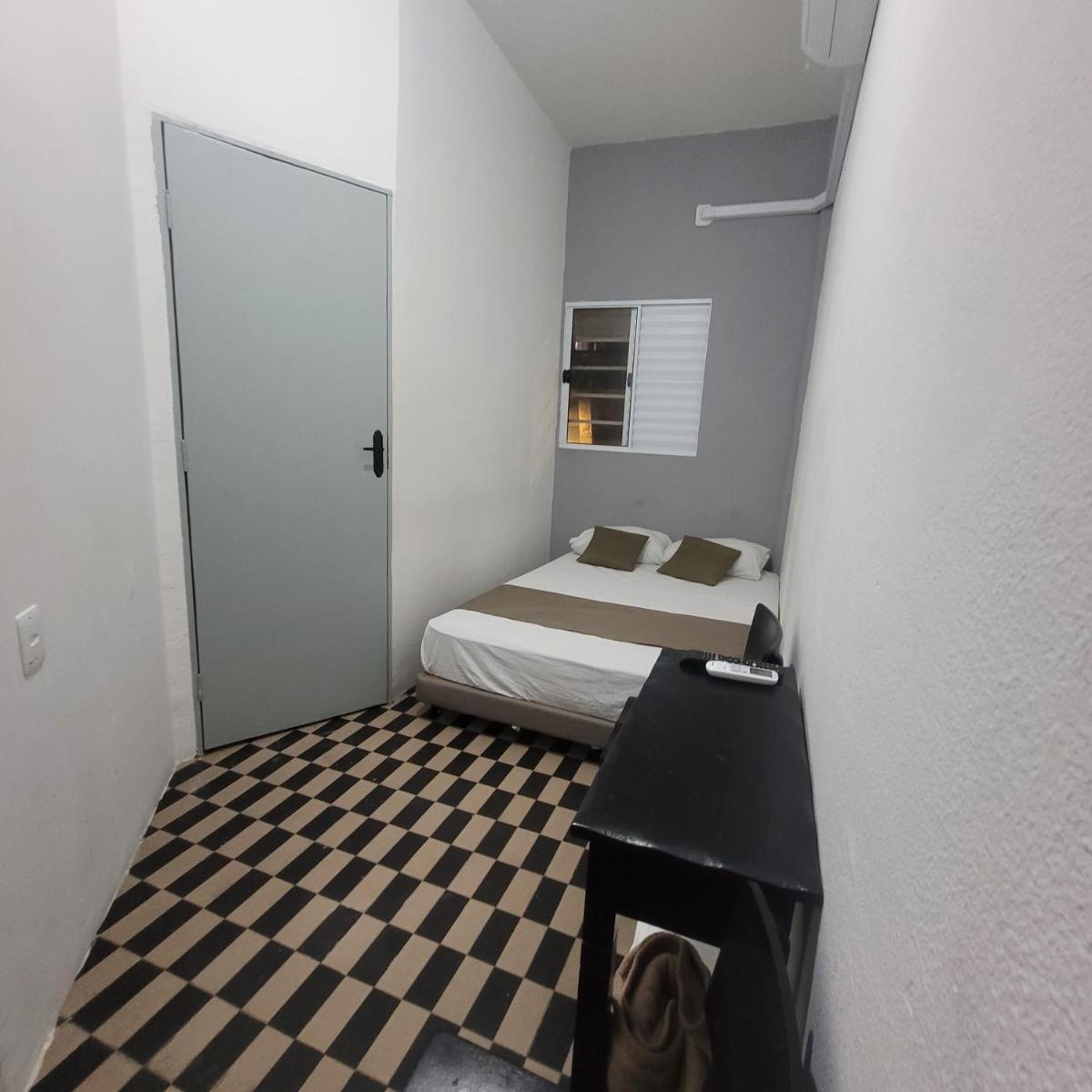 Grants Hotel - Housity