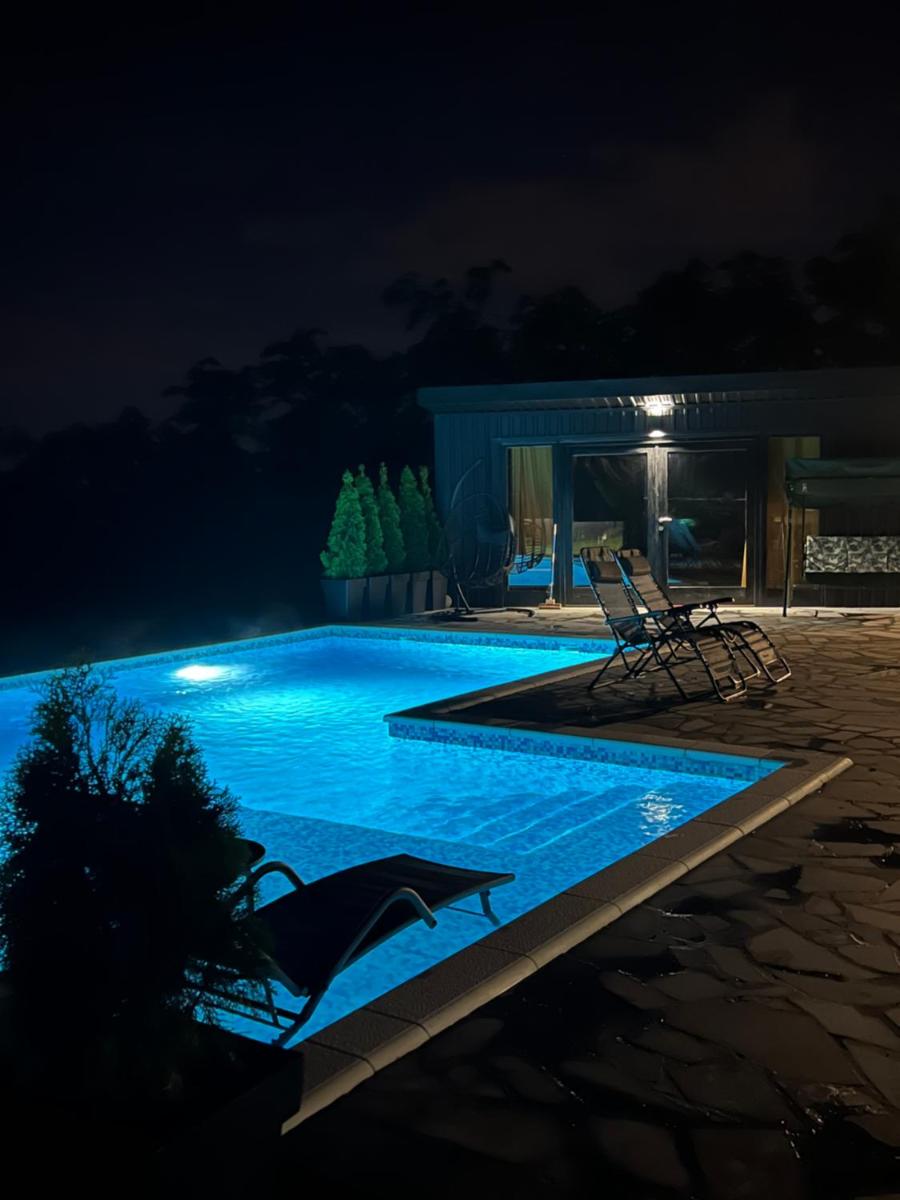 Rinari Spa House - Housity