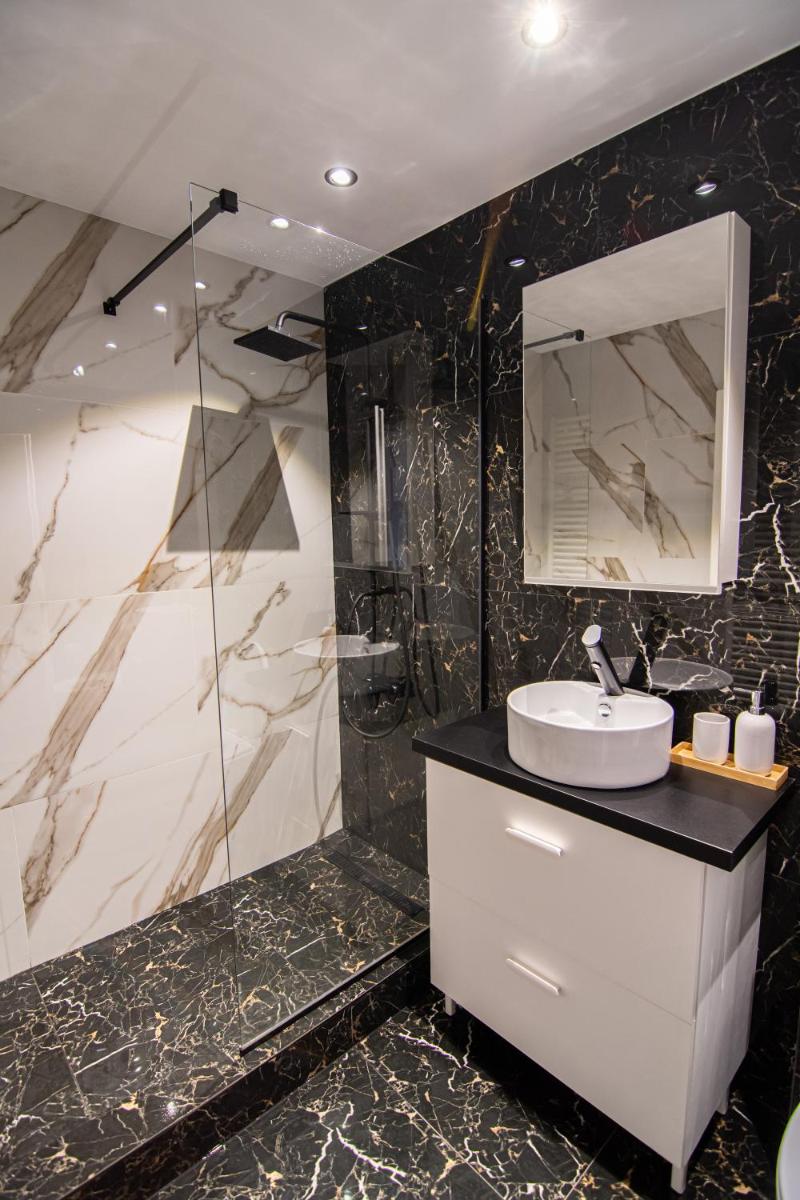Suitetrails - Apartament Florești