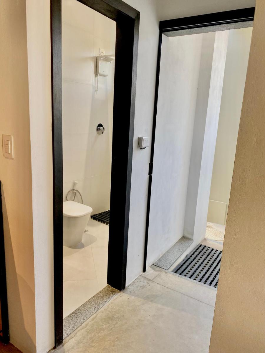 Quarto privativo com banheiro externo de uso exclusivo - Housity
