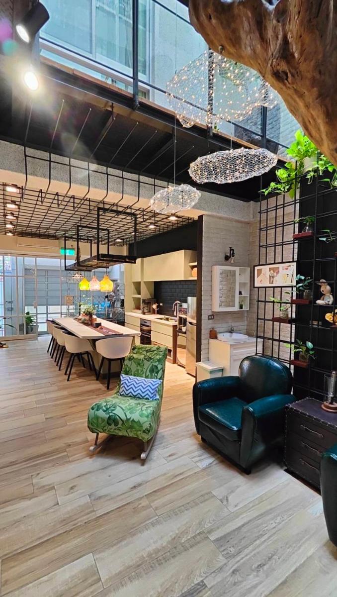 CASA CoMoDo 自在家 - Housity