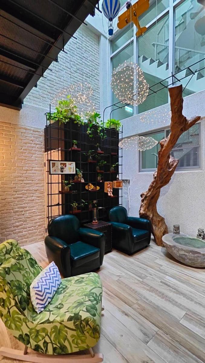 CASA CoMoDo 自在家 - Housity