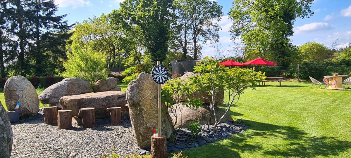 Gîte 10 personnes dans les Côtes d'Armor proche CARHAIX-PLOUGUER - Housity