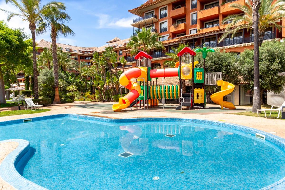 Piscina en o cerca de Puerto Antilla Grand Hotel