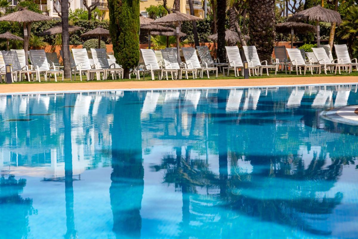 Piscina en o cerca de Puerto Antilla Grand Hotel