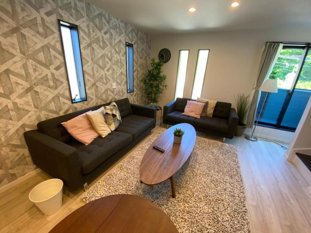 Enalee Beach Villa - Housity