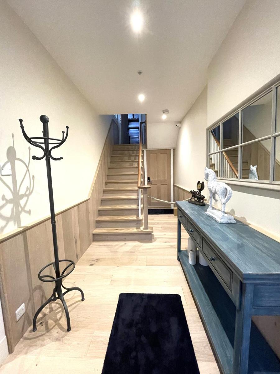 Moulton Lawn House B&B - Housity