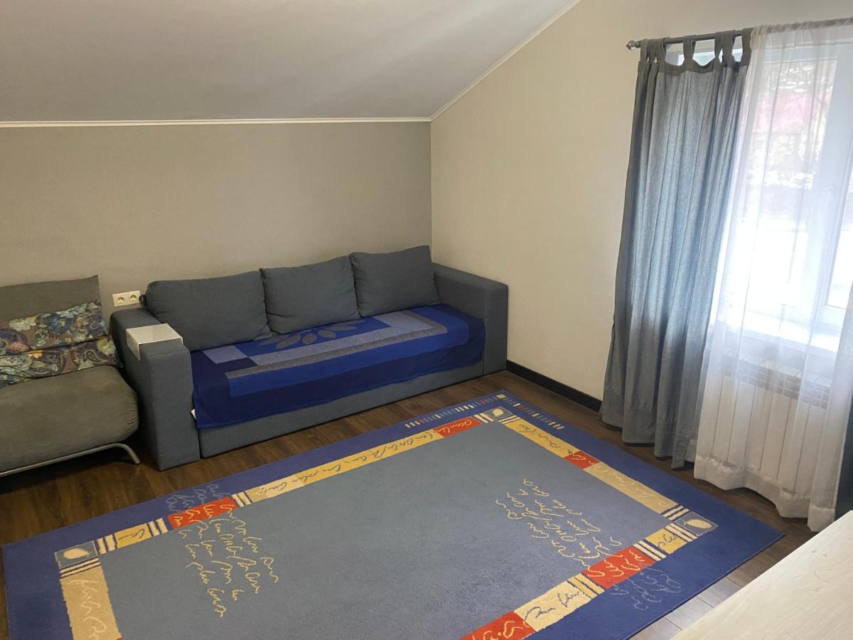 Guest House Olzhycha 45 Б - Housity
