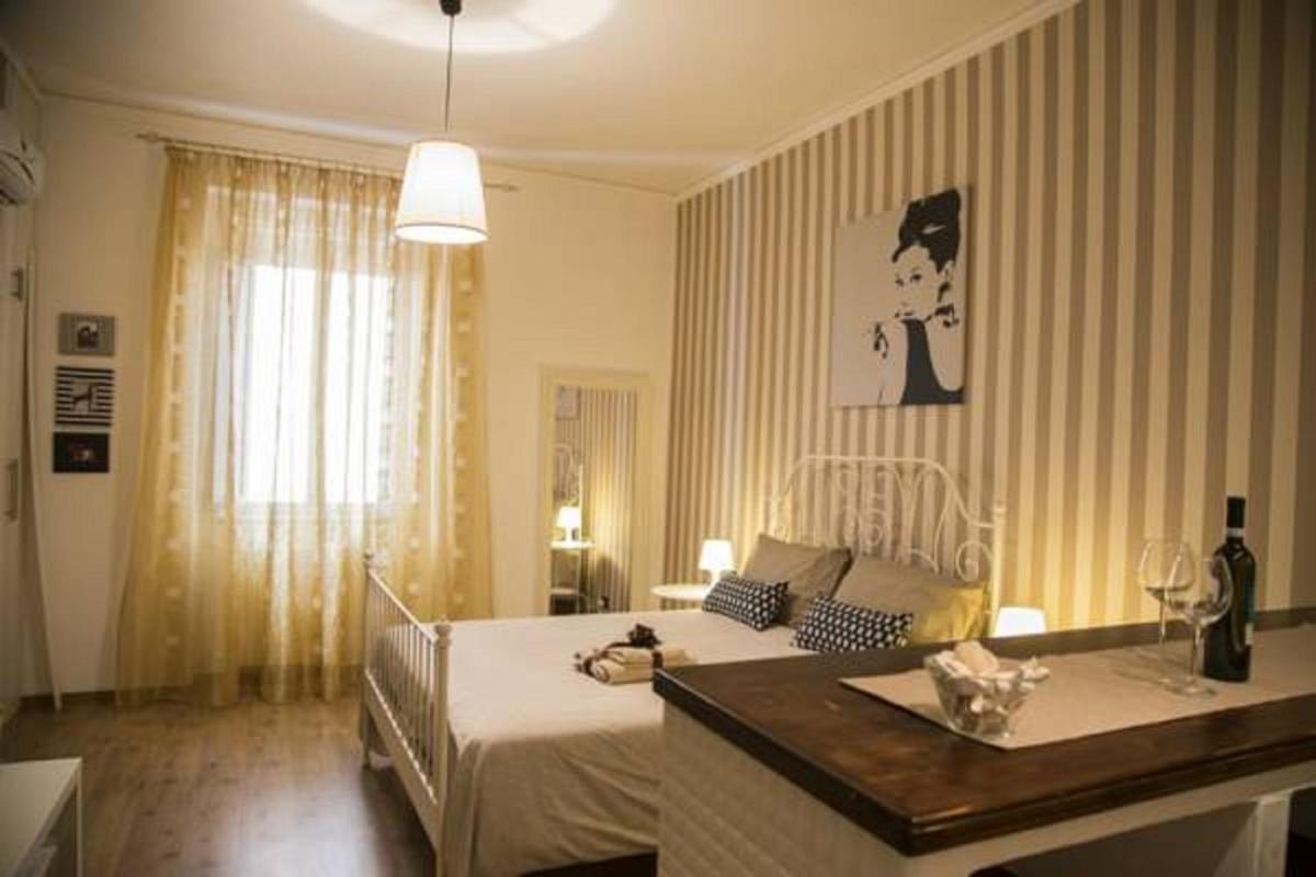Piazza Roma Rooms - Housity