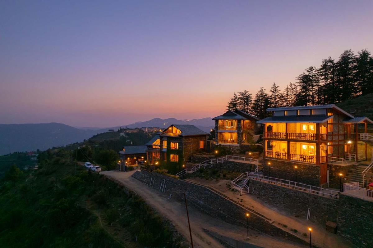 StayVista at DAAFI House with Comp Breakfast - Housity