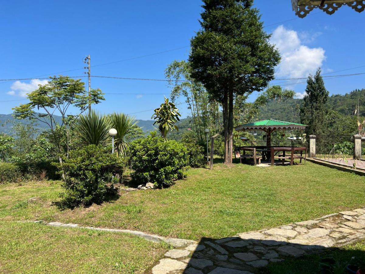 Suitetrails - Dilpali Home Cum Farm stay