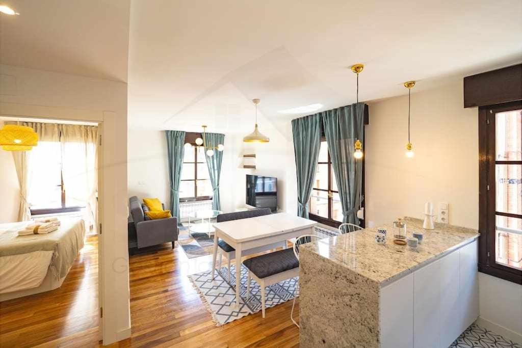 Tabacalera by Silastur - Housity