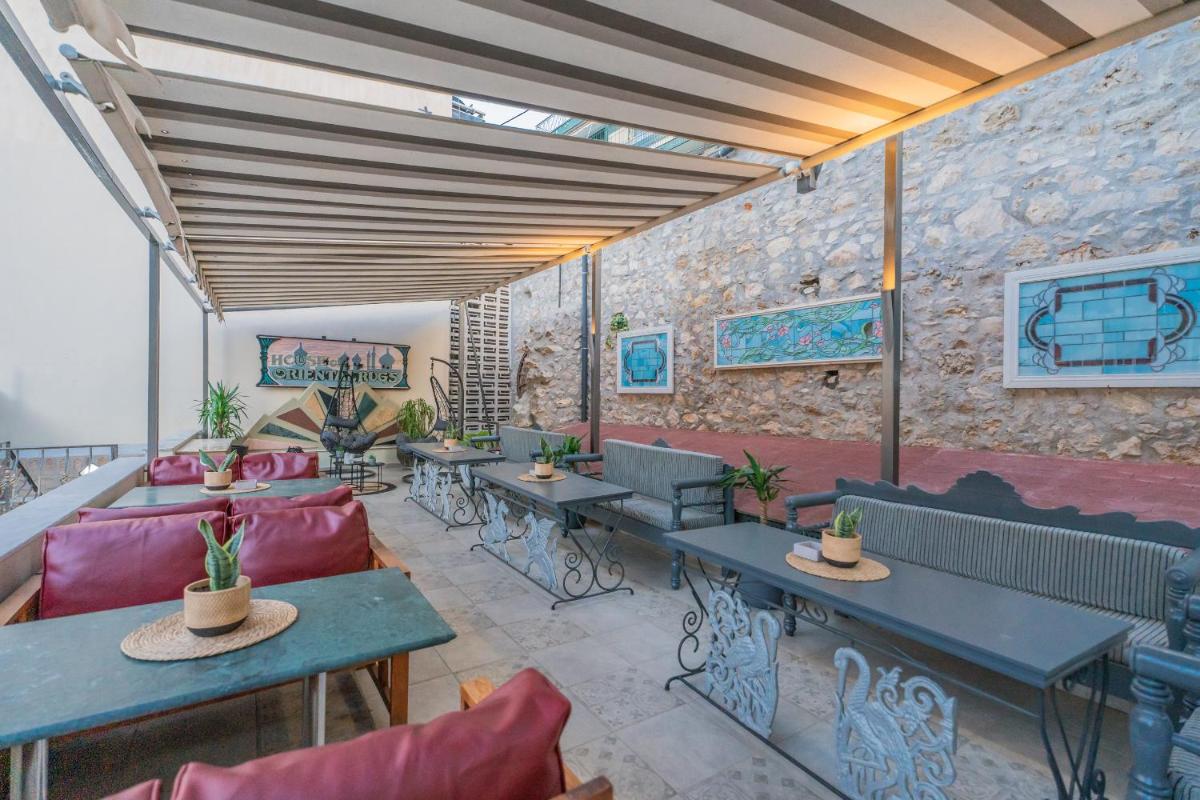 The Stone Manor , Noho boutique Thissio - Housity