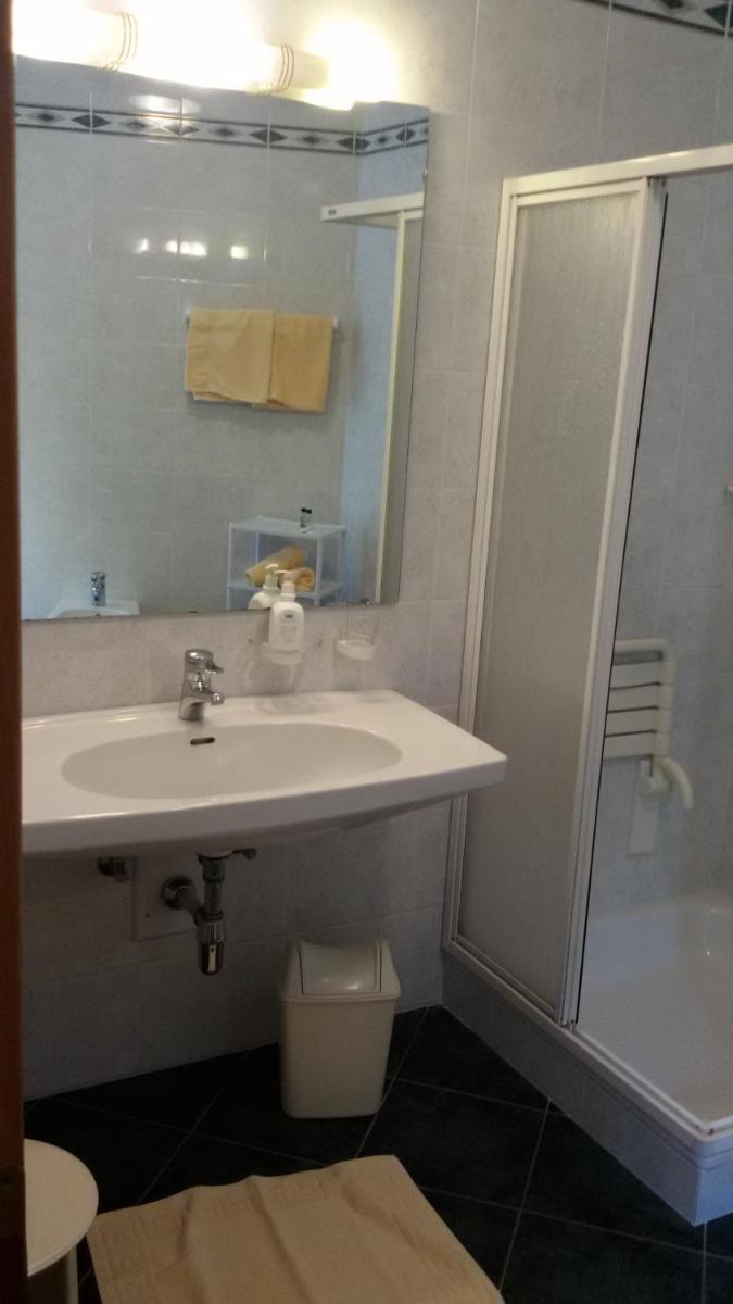 Hotel Maximilian - Housity