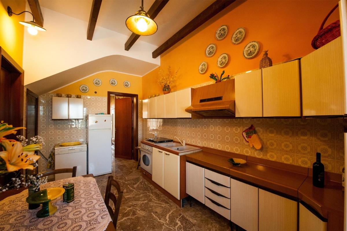 Villa del Tramonto - Housity