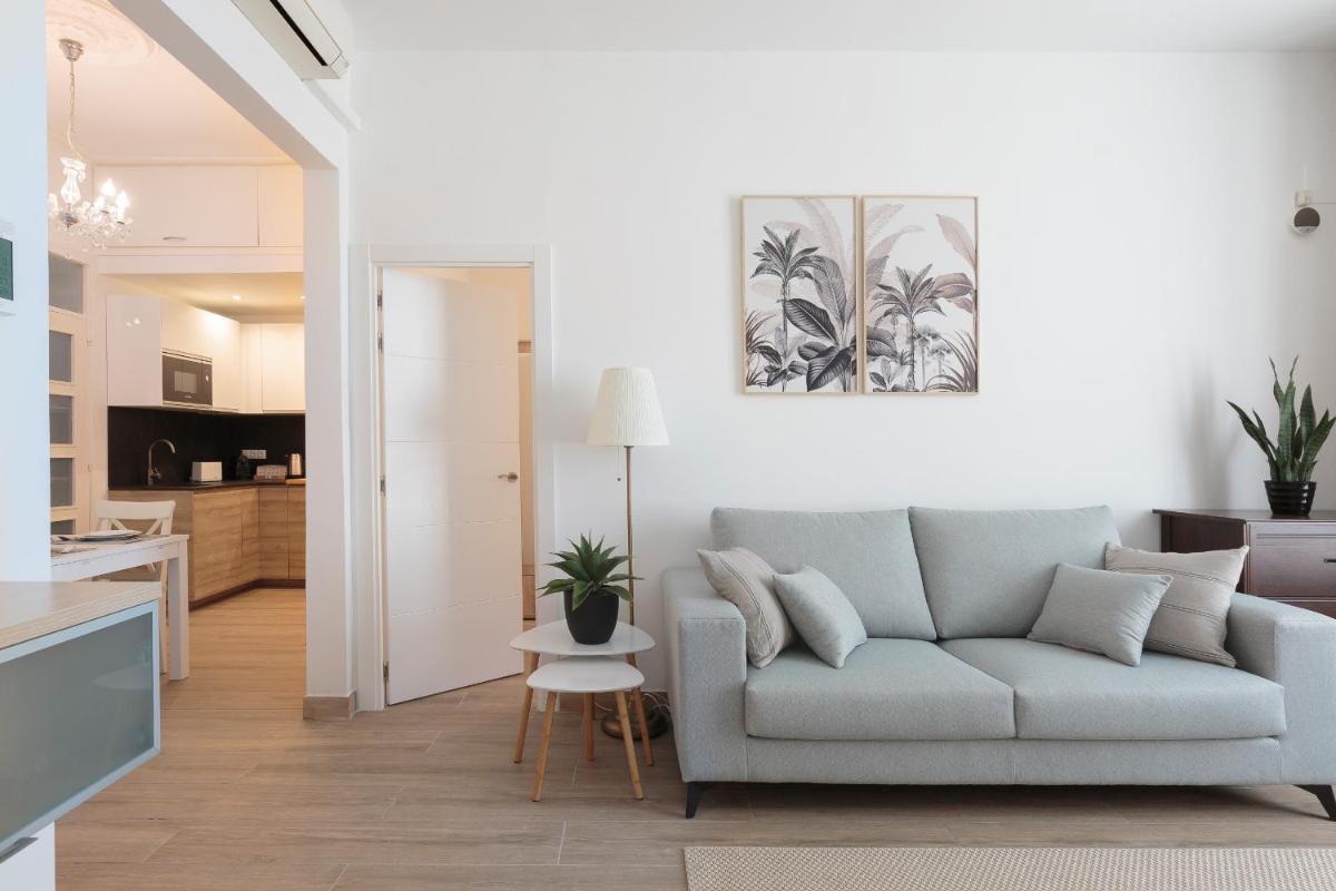 Sagrada Familia Apartment - Hizvo