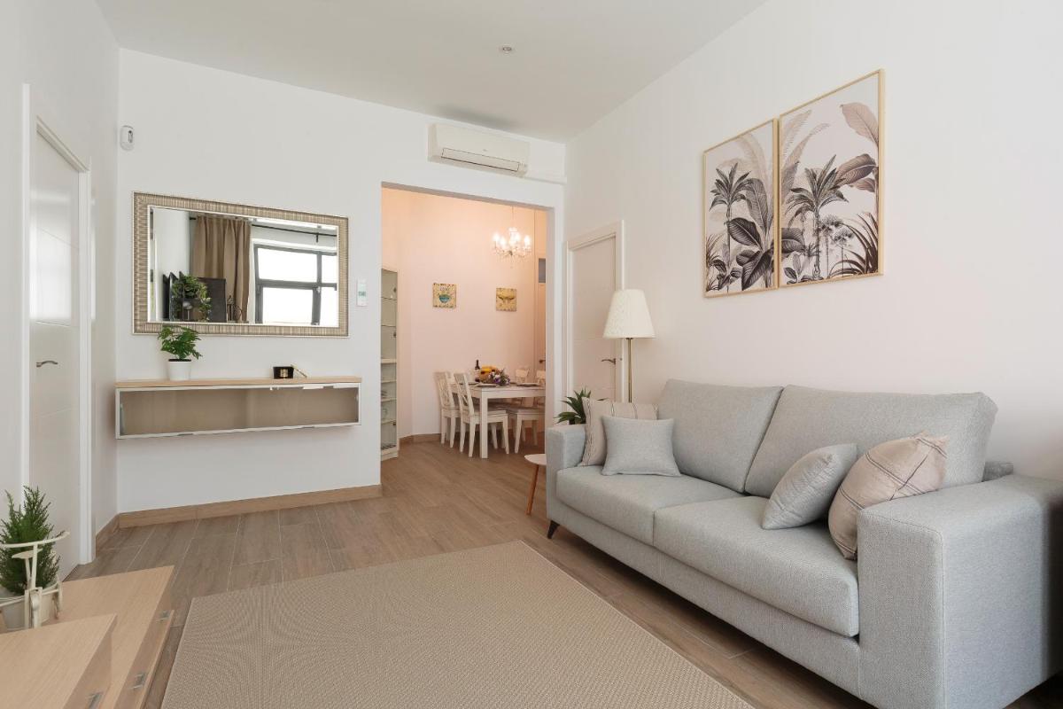 Sagrada Familia Apartment - Hizvo