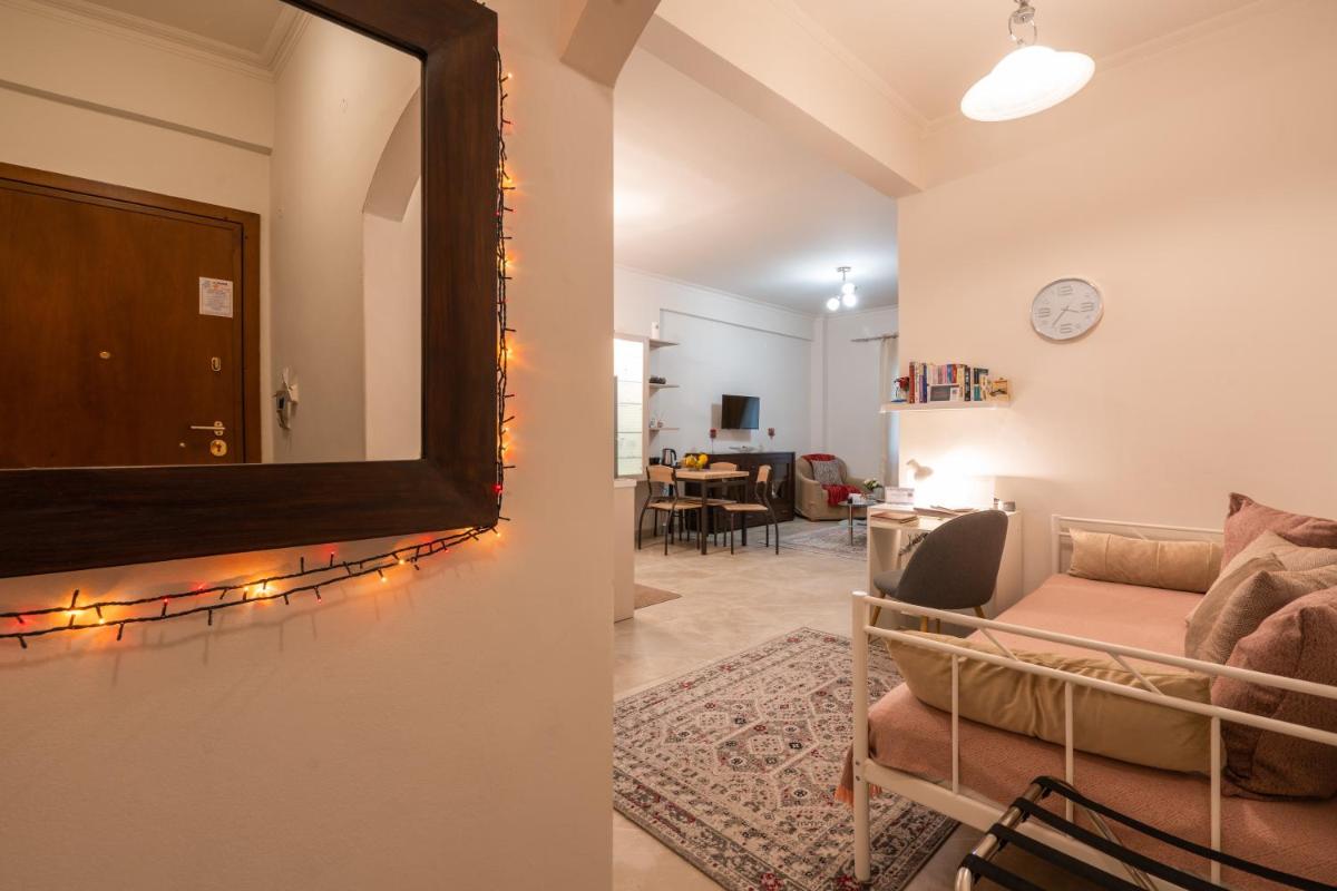 Athenian Dream Apt-Spacious Comfortable & Luxurious in a real Athenian neighbourhood - Housity